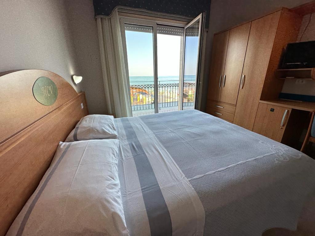 Hotel Costa Verde Пінето Екстер'єр фото