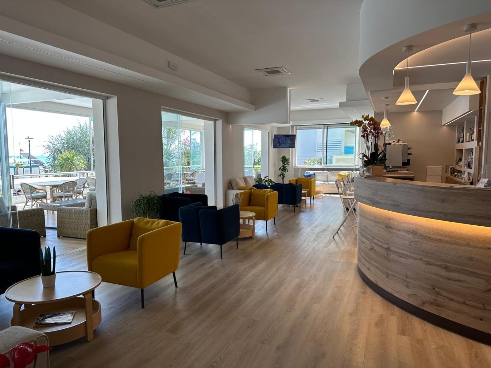 Hotel Costa Verde Пінето Екстер'єр фото