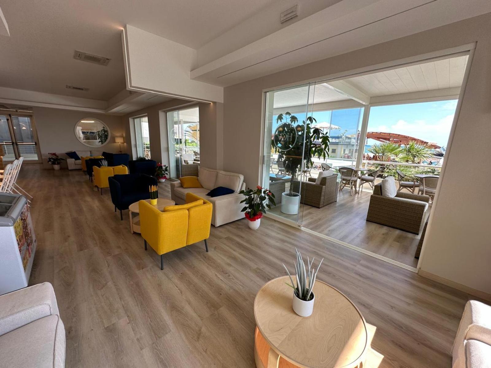 Hotel Costa Verde Пінето Екстер'єр фото