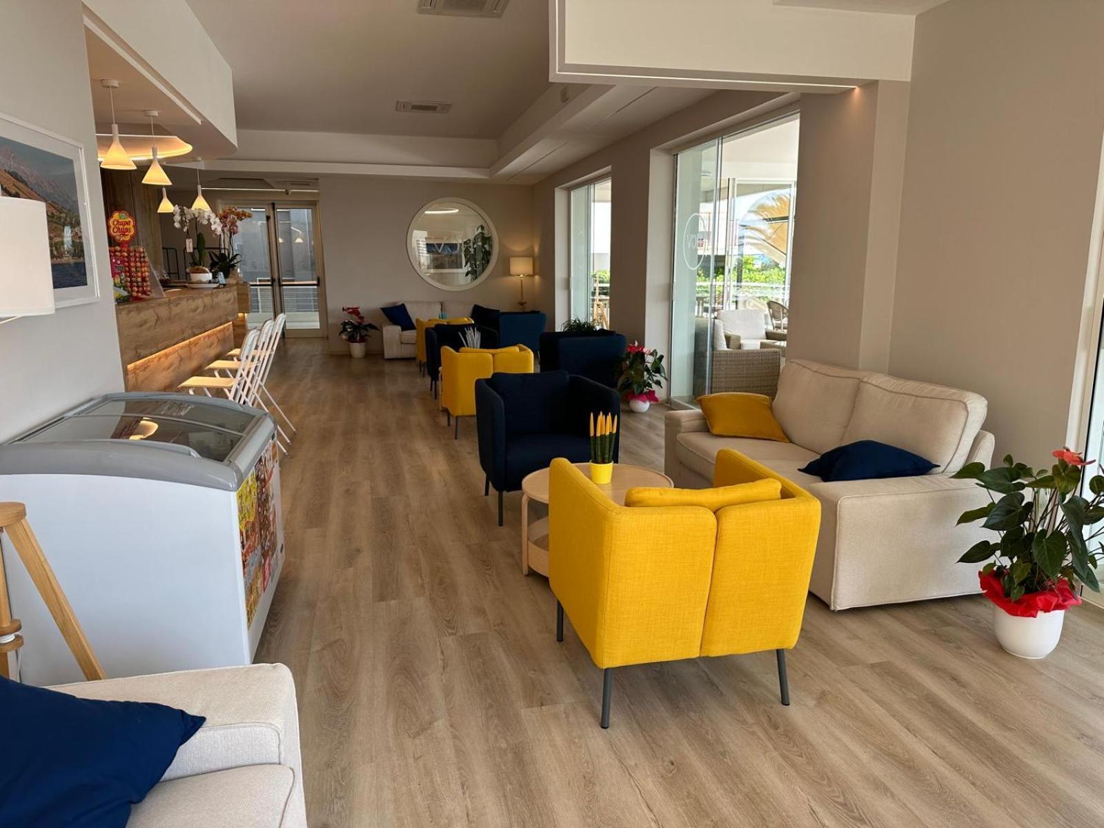 Hotel Costa Verde Пінето Екстер'єр фото