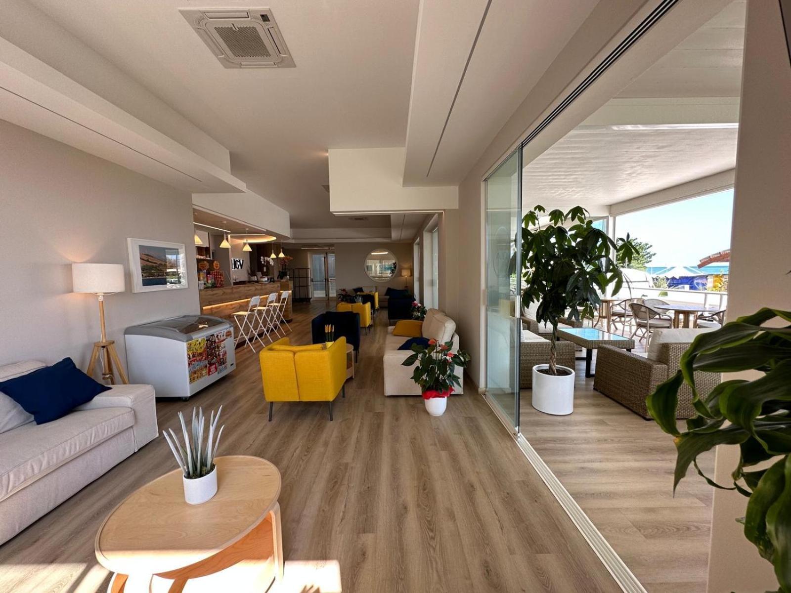 Hotel Costa Verde Пінето Екстер'єр фото