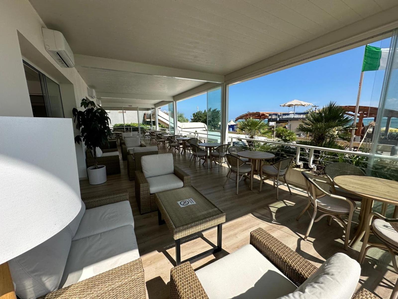 Hotel Costa Verde Пінето Екстер'єр фото